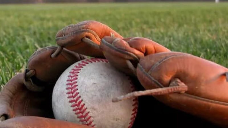 What is the other name of the glove used in baseball2